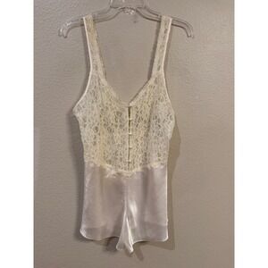 Vintage Victorias Secret Gold Label Ivory Lace Satin Teddy Romper Small Ivory